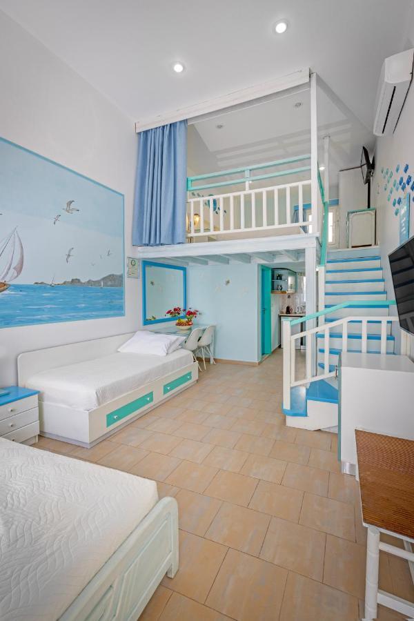 Mare Front Apartment Haraki