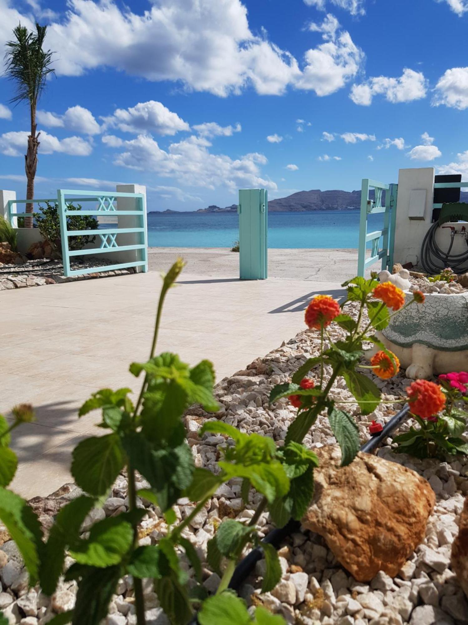 Mare Front Apartment