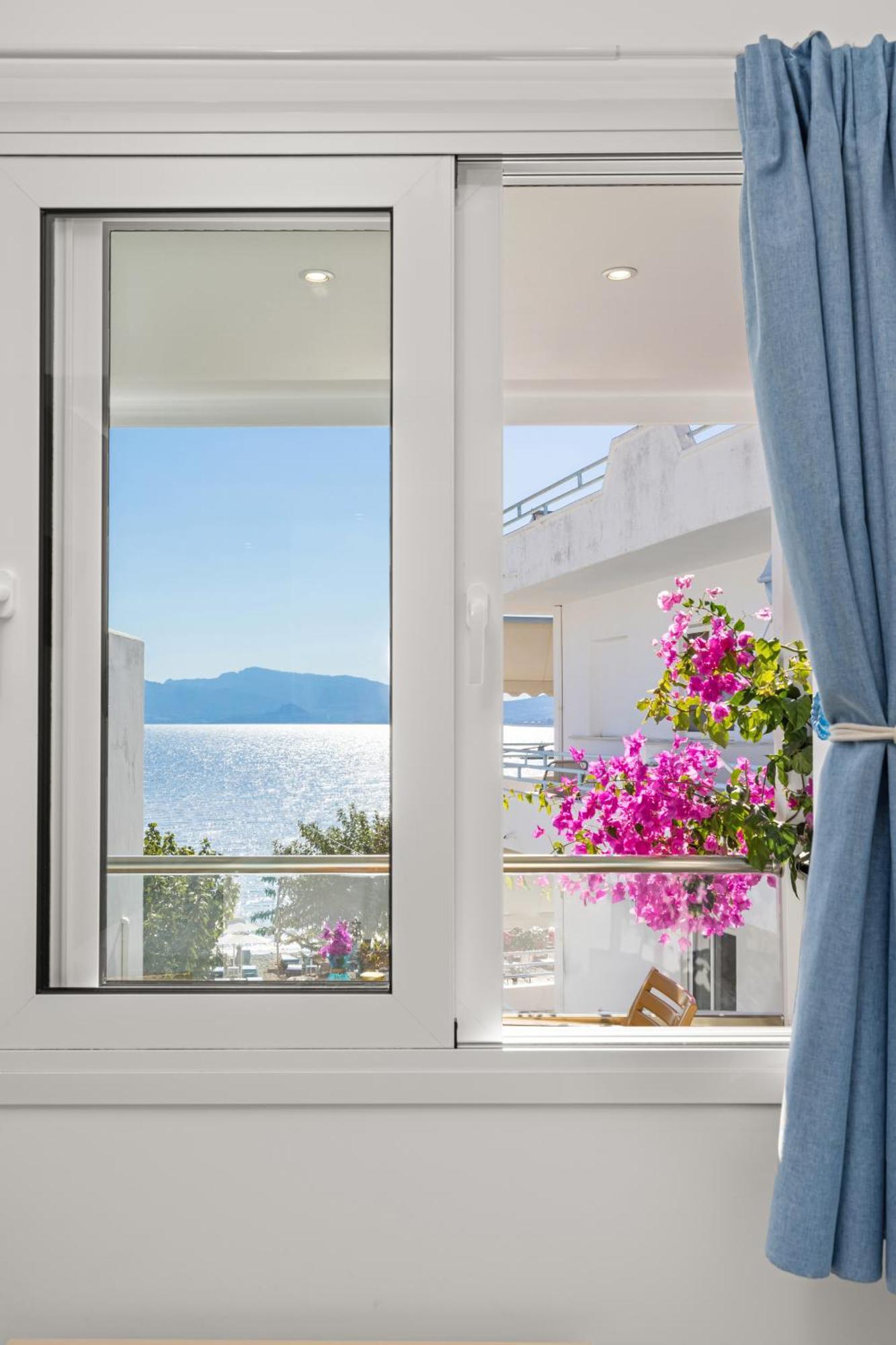 Mare Front Apartment